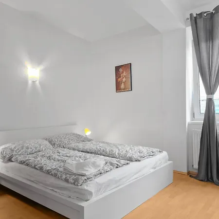 Double King Size Haven Apartment Stockerau Exterior photo